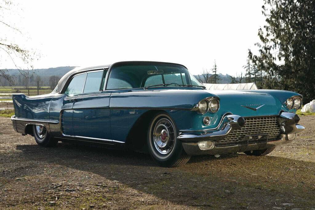 Cadillac-Eldorado-1958-Coupe-11