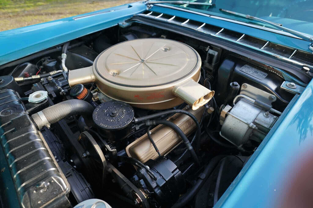 Cadillac-Eldorado-1958-Coupe-17