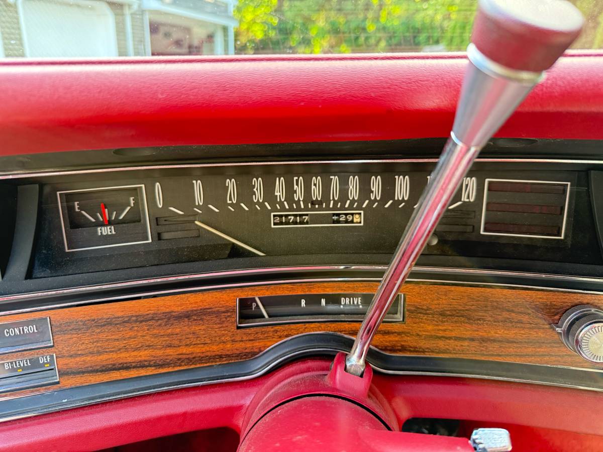 Cadillac-Eldorado-1973-red-16