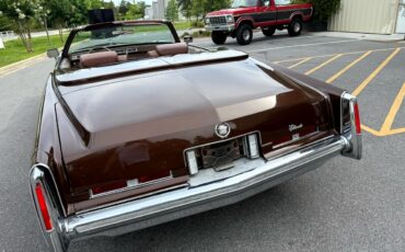 Cadillac-Eldorado-1975-Classic-Car-16