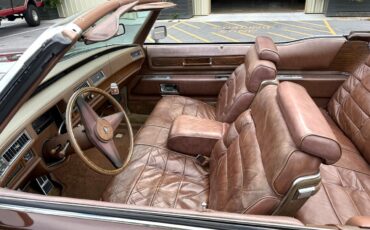 Cadillac-Eldorado-1975-Classic-Car-19