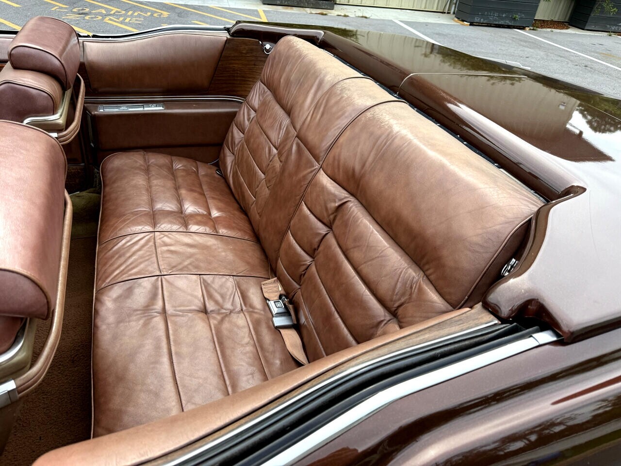 Cadillac-Eldorado-1975-Classic-Car-23