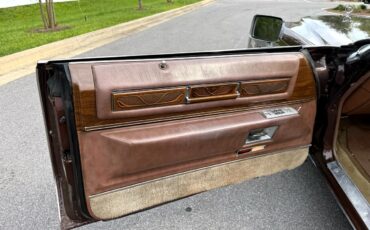 Cadillac-Eldorado-1975-Classic-Car-25