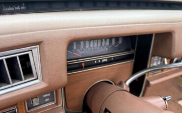 Cadillac-Eldorado-1975-Classic-Car-27