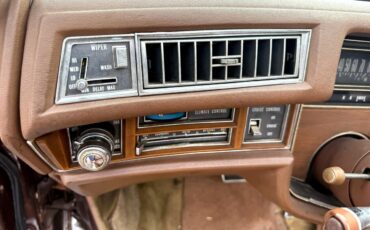 Cadillac-Eldorado-1975-Classic-Car-29
