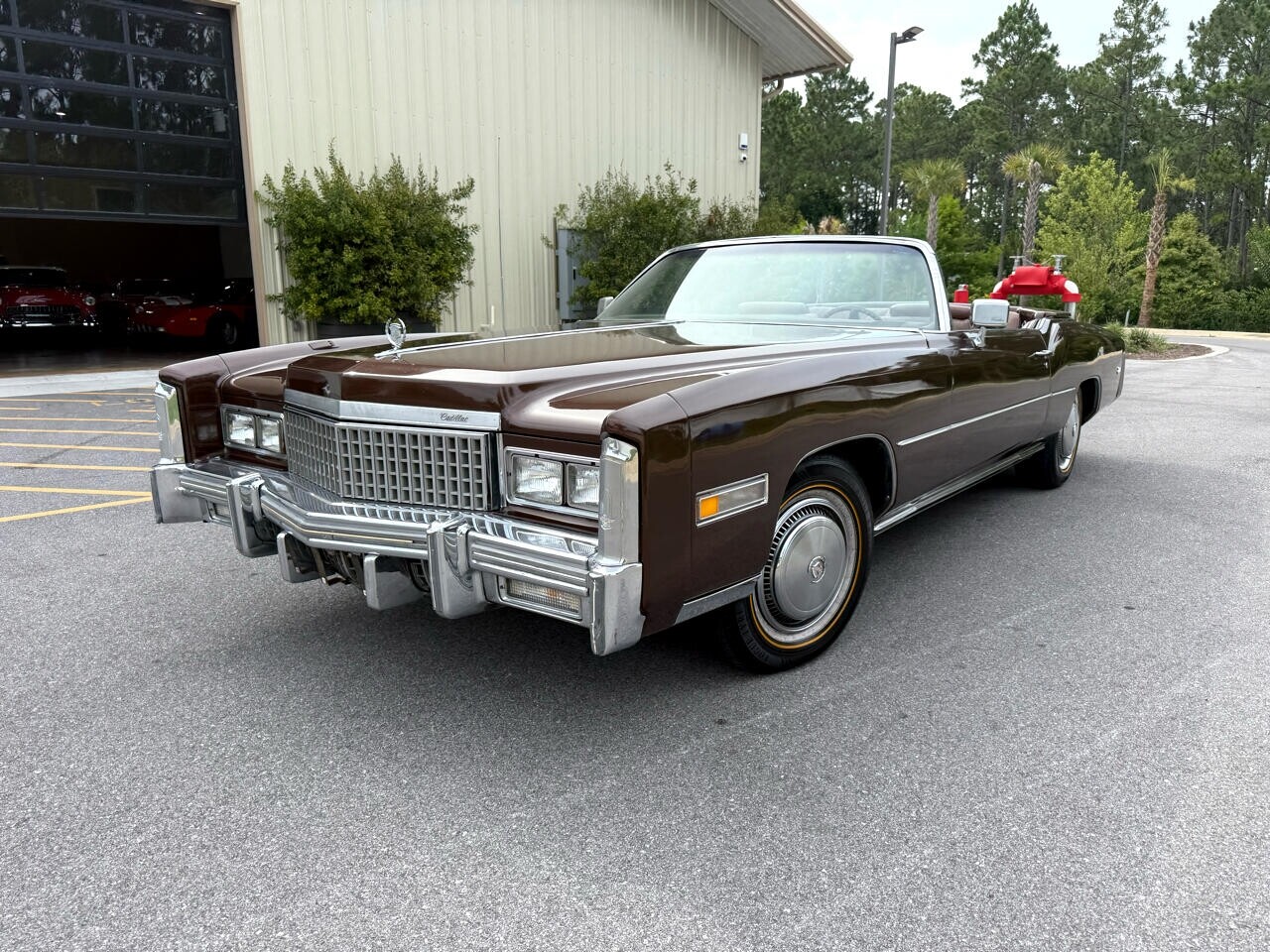 Cadillac-Eldorado-1975-Classic-Car-3