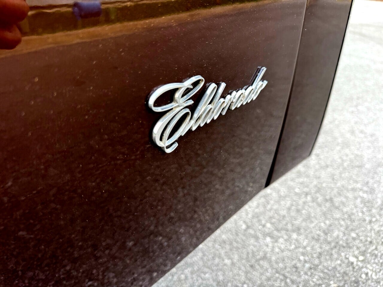 Cadillac-Eldorado-1975-Classic-Car-34