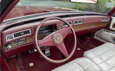 Cadillac-Eldorado-1975-Convertible-25