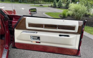 Cadillac-Eldorado-1975-Convertible-32