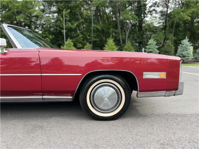 Cadillac-Eldorado-1975-Convertible-9