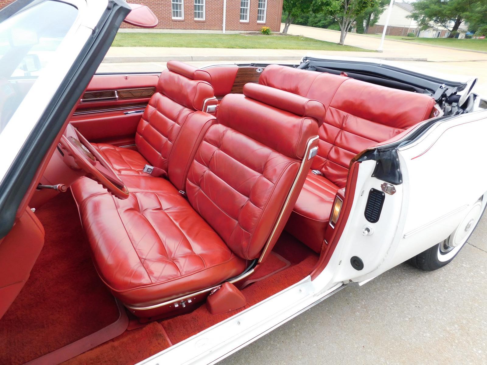 Cadillac-Eldorado-1976-CONVERTIBLE-10