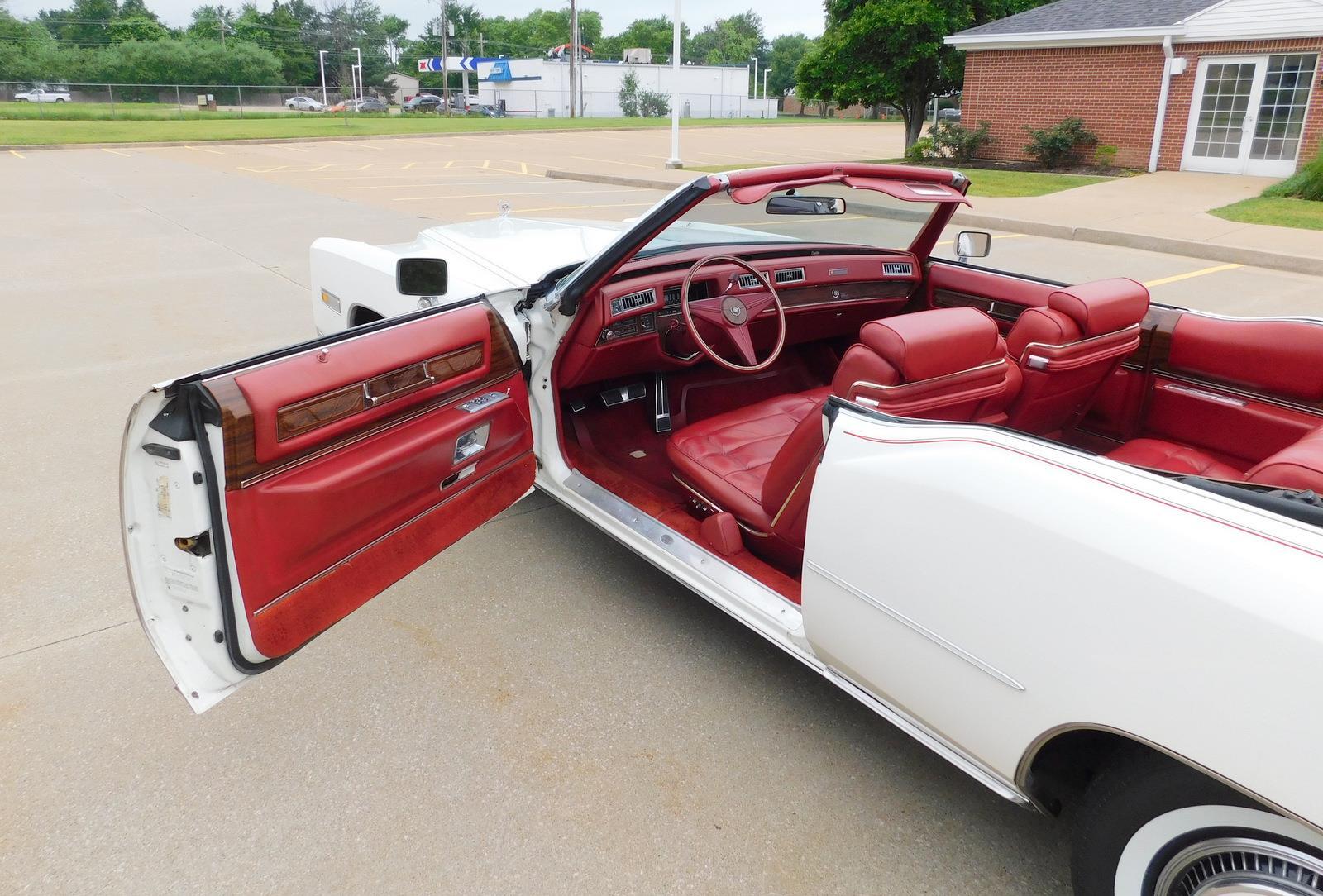 Cadillac-Eldorado-1976-CONVERTIBLE-30