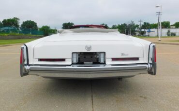 Cadillac-Eldorado-1976-CONVERTIBLE-5