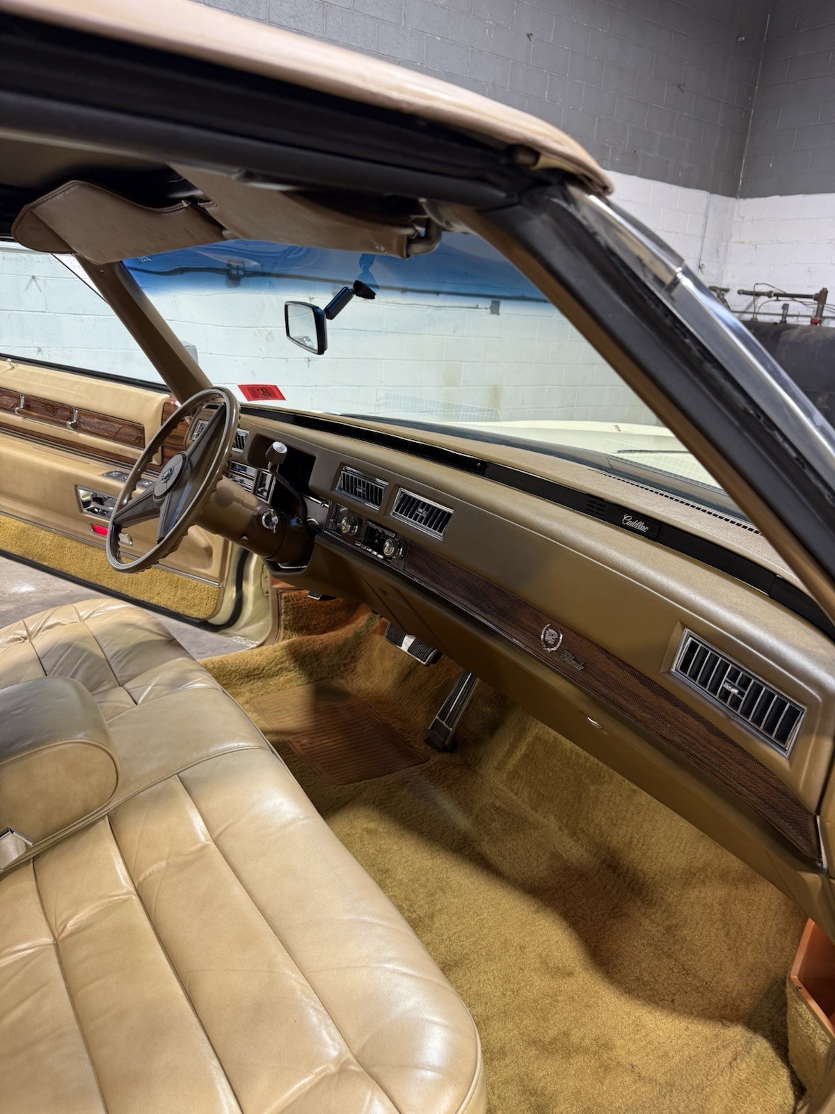 Cadillac-Eldorado-1976-Convertible-10