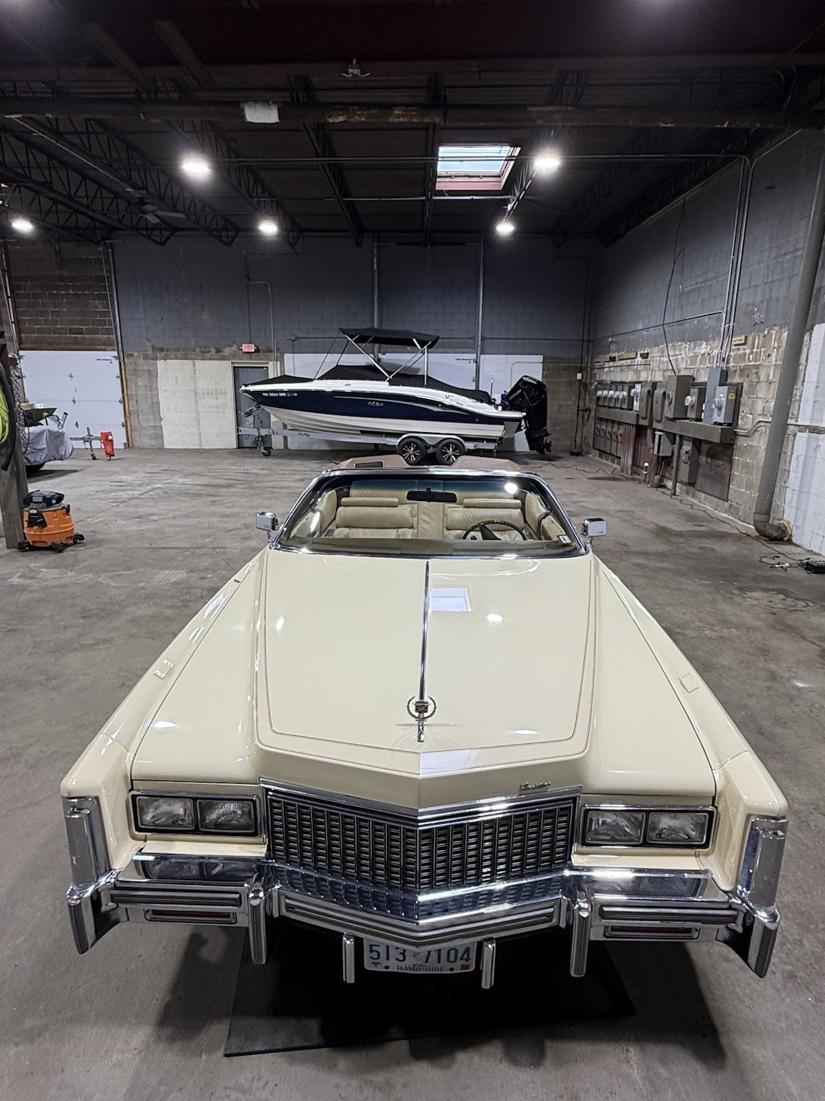 Cadillac-Eldorado-1976-Convertible-21