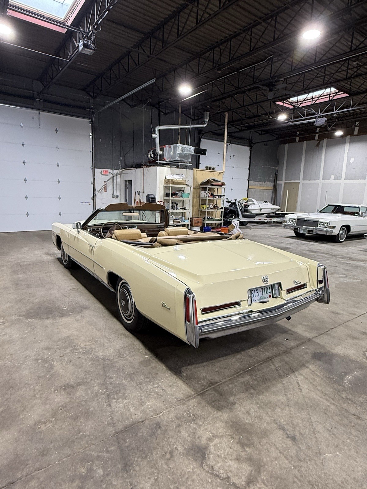 Cadillac-Eldorado-1976-Convertible-22