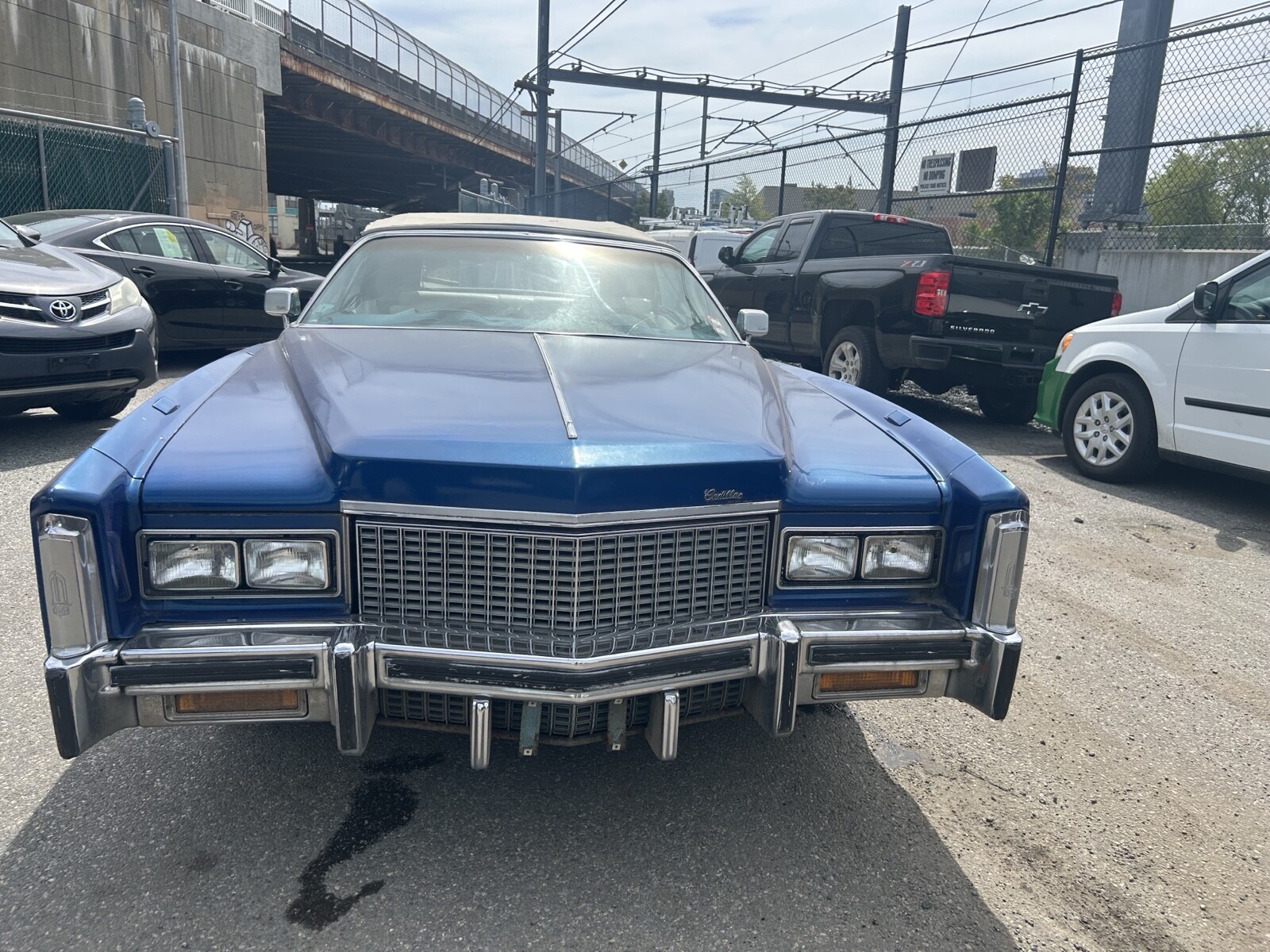 Cadillac-Eldorado-1976-Convertible-3