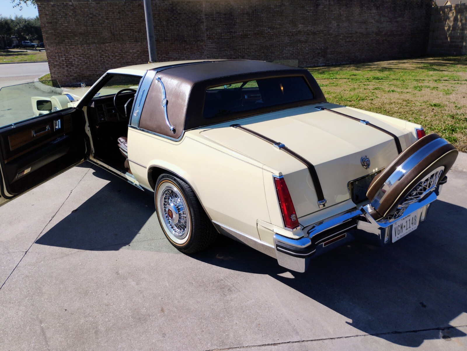 Cadillac-Eldorado-1983-Coupe-12