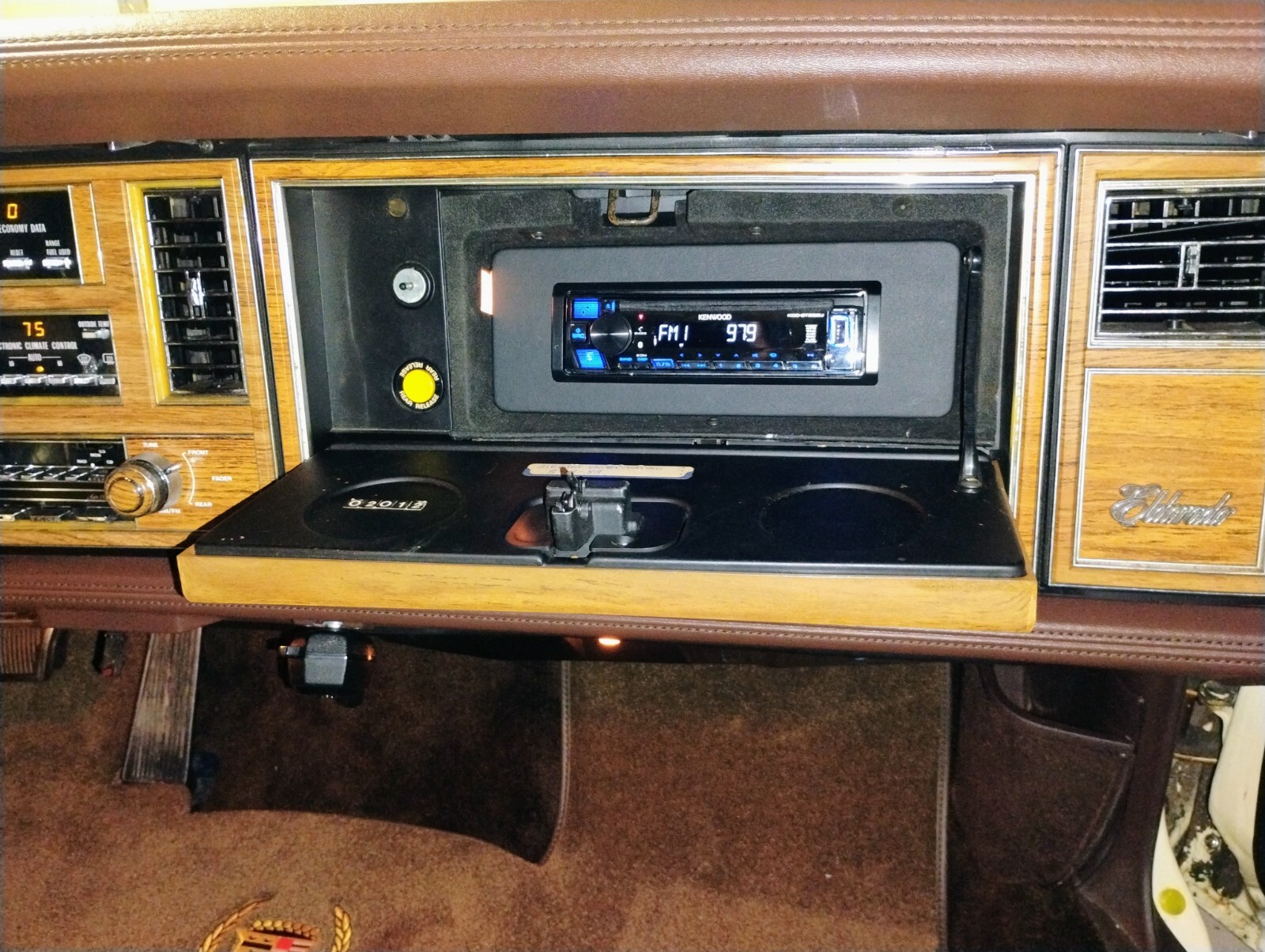 Cadillac-Eldorado-1983-Coupe-14
