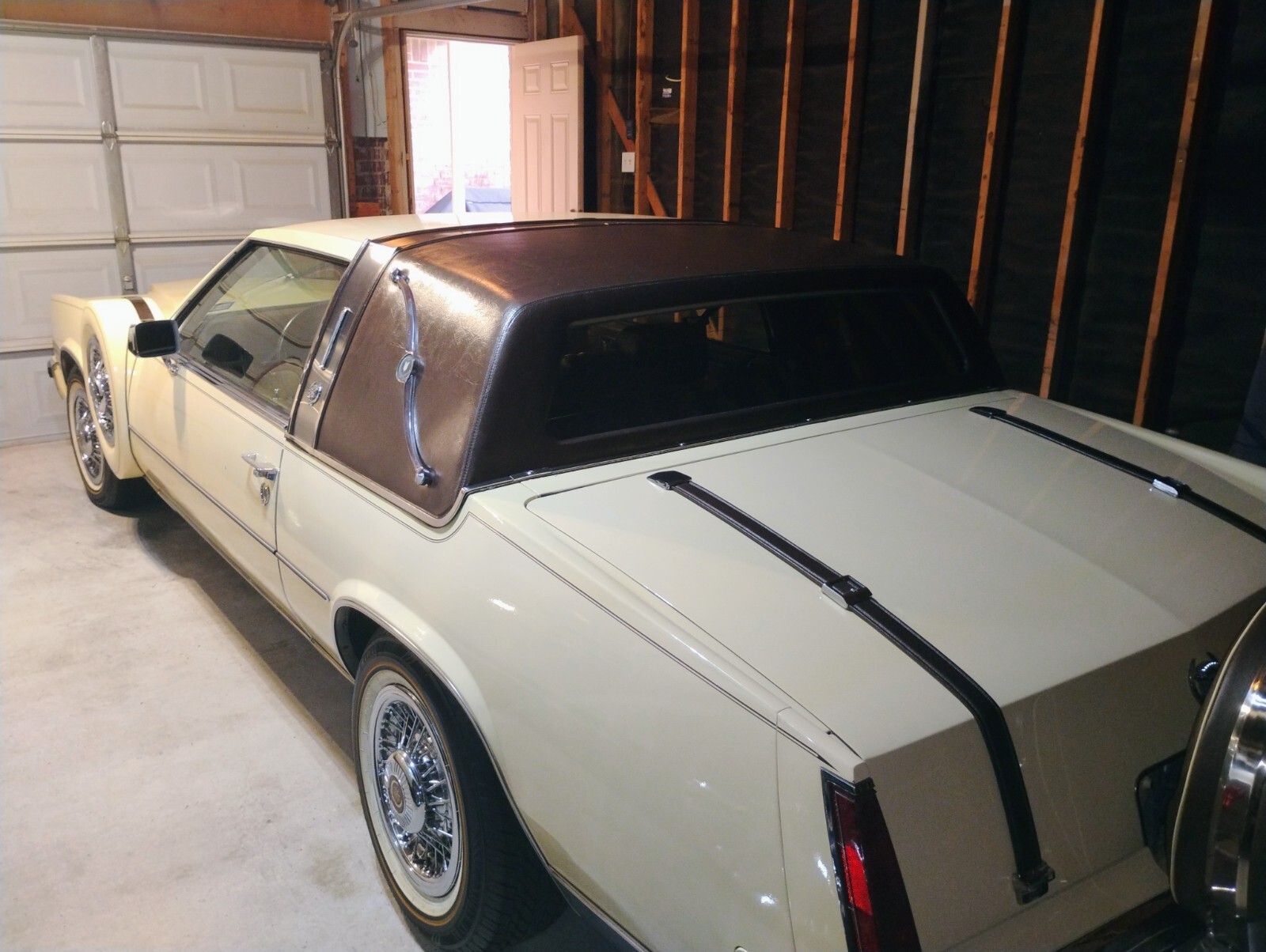Cadillac-Eldorado-1983-Coupe-22
