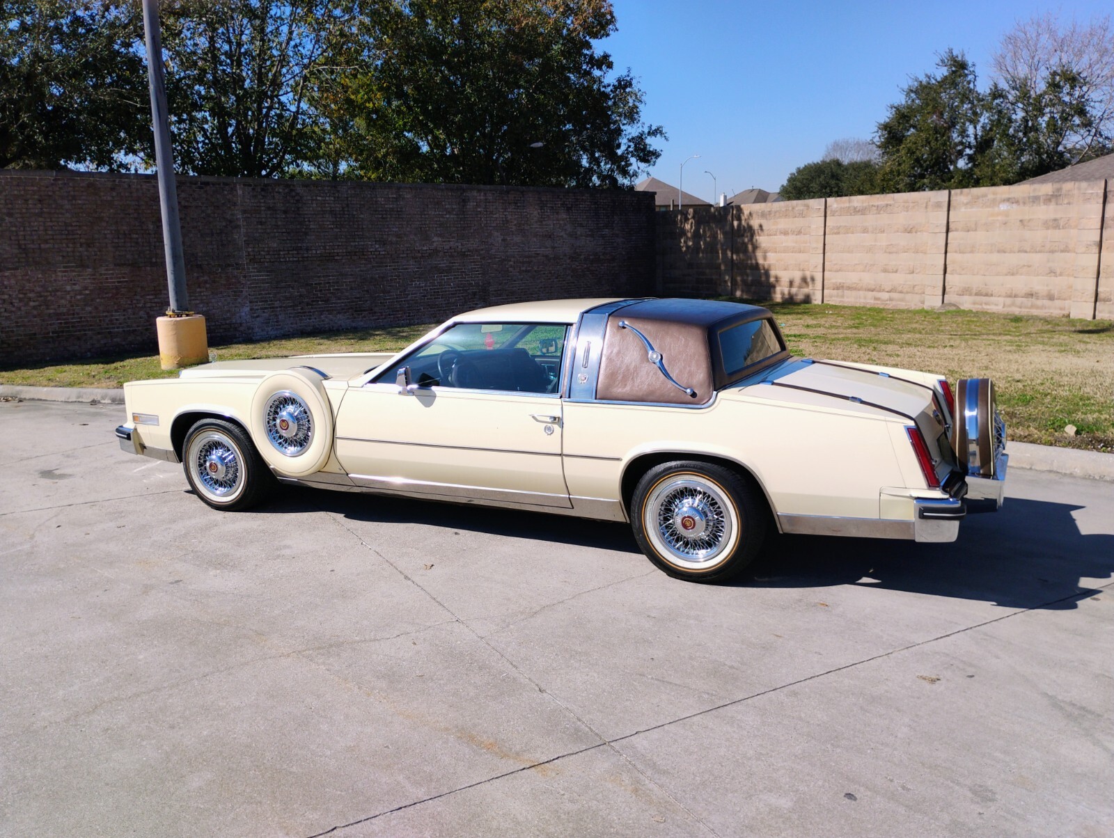 Cadillac Eldorado 1983 Coupe