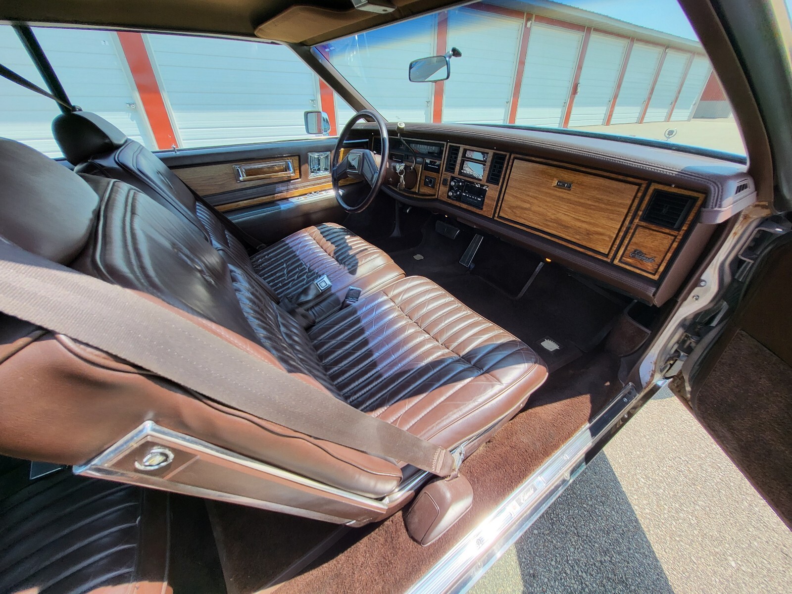 Cadillac-Eldorado-1984-24