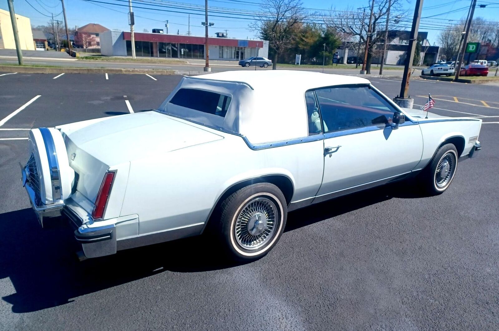 Cadillac-Eldorado-1984-Convertible-3