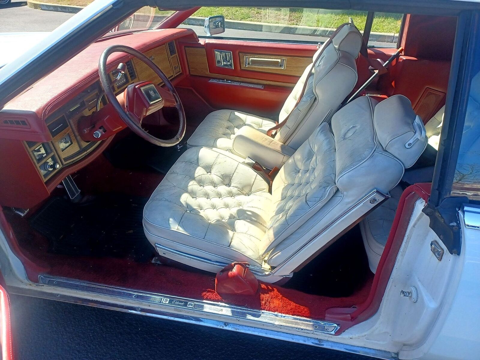 Cadillac-Eldorado-1984-Convertible-7