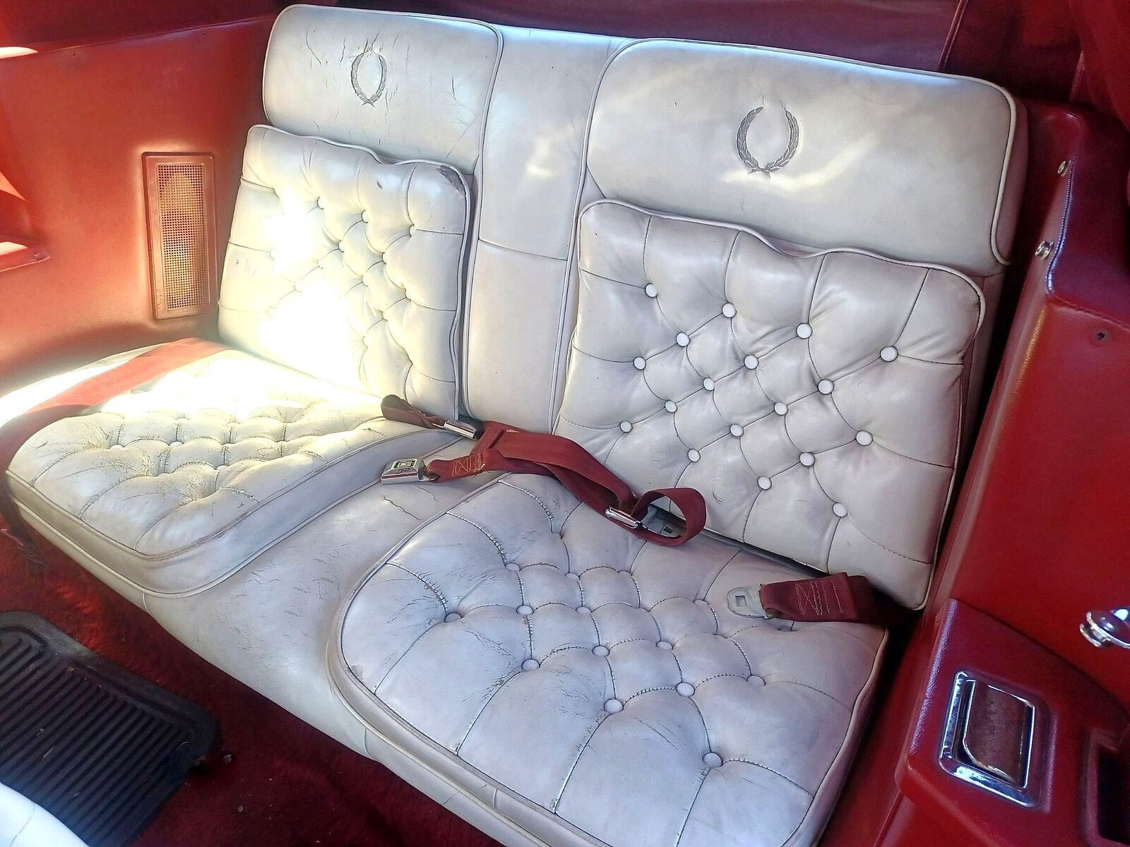 Cadillac-Eldorado-1984-Convertible-8