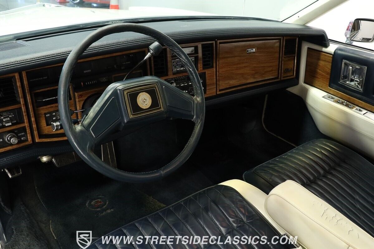 Cadillac-Eldorado-1985-Coupe-35