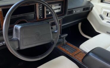 Cadillac-Eldorado-1991-Coupe-10