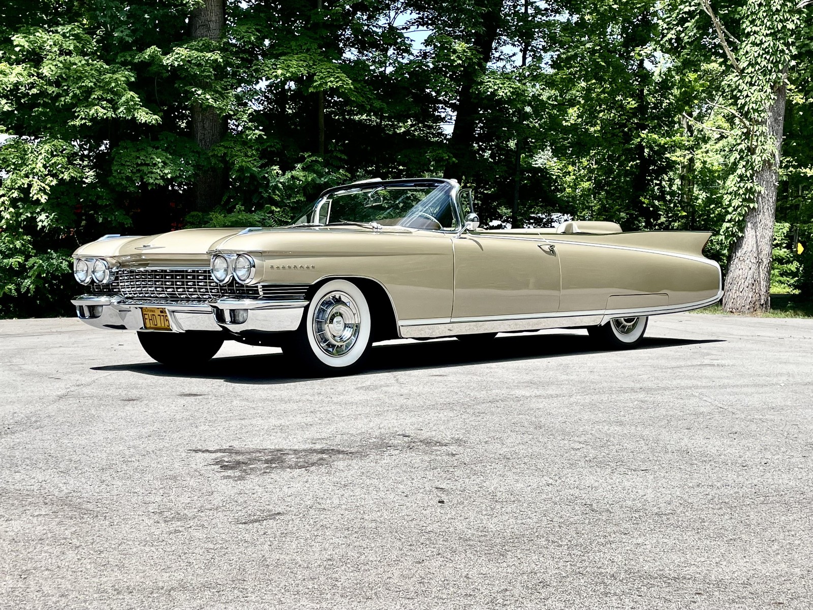 Cadillac-Eldorado-Biarritz-Convert-1960-ORIGINAL-OWNERSHIP-RECORD-10