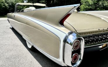 Cadillac-Eldorado-Biarritz-Convert-1960-ORIGINAL-OWNERSHIP-RECORD-12