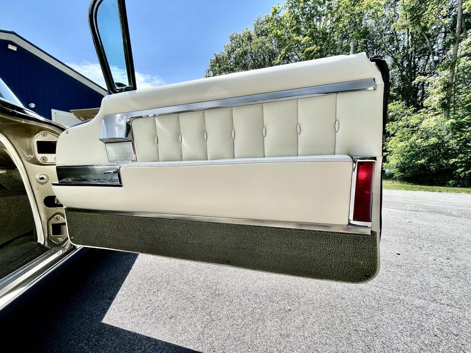 Cadillac-Eldorado-Biarritz-Convert-1960-ORIGINAL-OWNERSHIP-RECORD-31