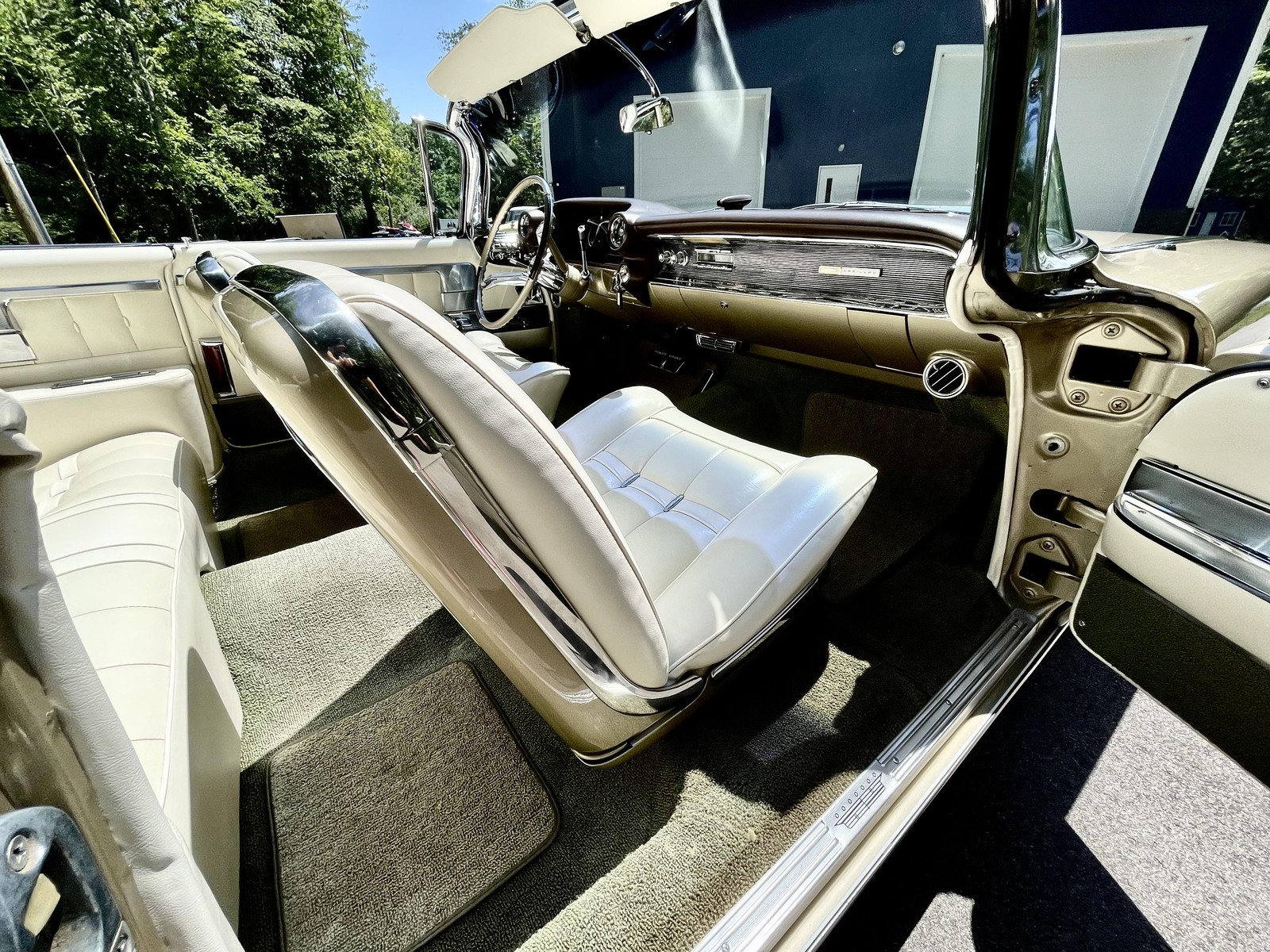 Cadillac-Eldorado-Biarritz-Convert-1960-ORIGINAL-OWNERSHIP-RECORD-36