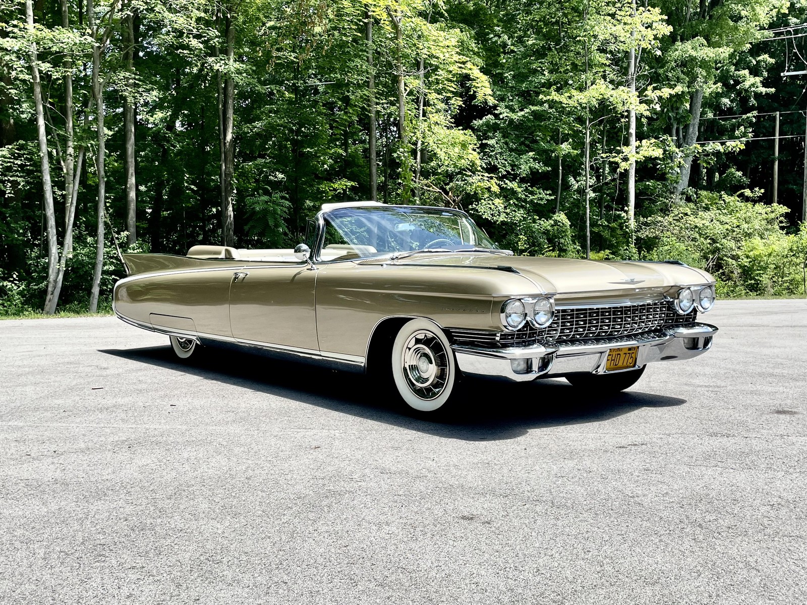 Cadillac-Eldorado-Biarritz-Convert-1960-ORIGINAL-OWNERSHIP-RECORD-8
