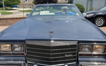Cadillac-Eldorado-biarritz-1984-blue-1