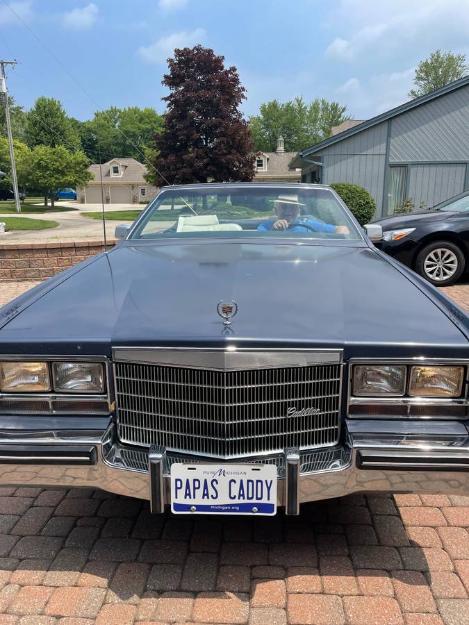 Cadillac-Eldorado-biarritz-1984-blue-1