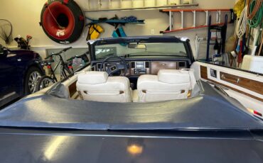 Cadillac-Eldorado-biarritz-1984-blue-8