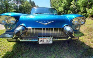 Cadillac-Eldorado-brougham-1957-12
