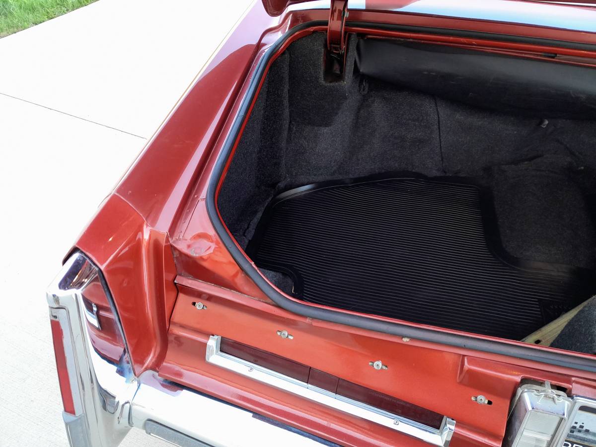Cadillac-Eldorado-convertible-1976-10