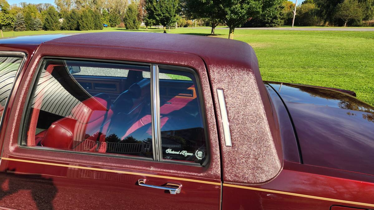Cadillac-Fleetwod-delegance-1987-red-1