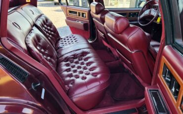 Cadillac-Fleetwod-delegance-1987-red-15