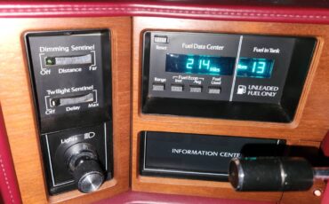Cadillac-Fleetwod-delegance-1987-red-8