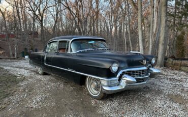 Cadillac-Fleetwood-1955-Sedan-5