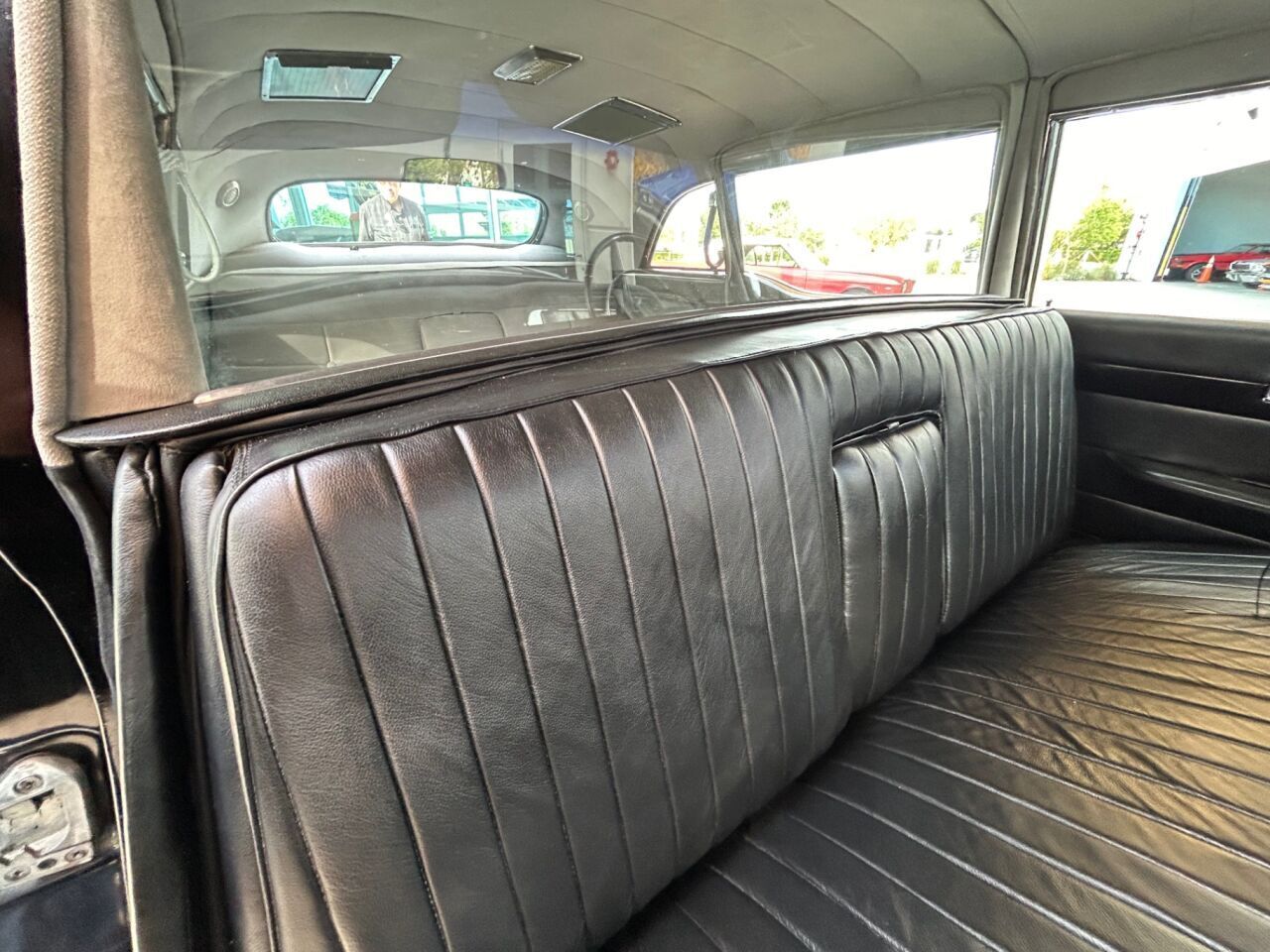 Cadillac-Fleetwood-1957-Sedan-23
