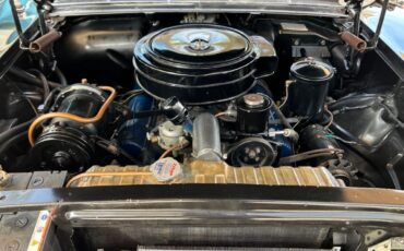 Cadillac-Fleetwood-1957-Sedan-30