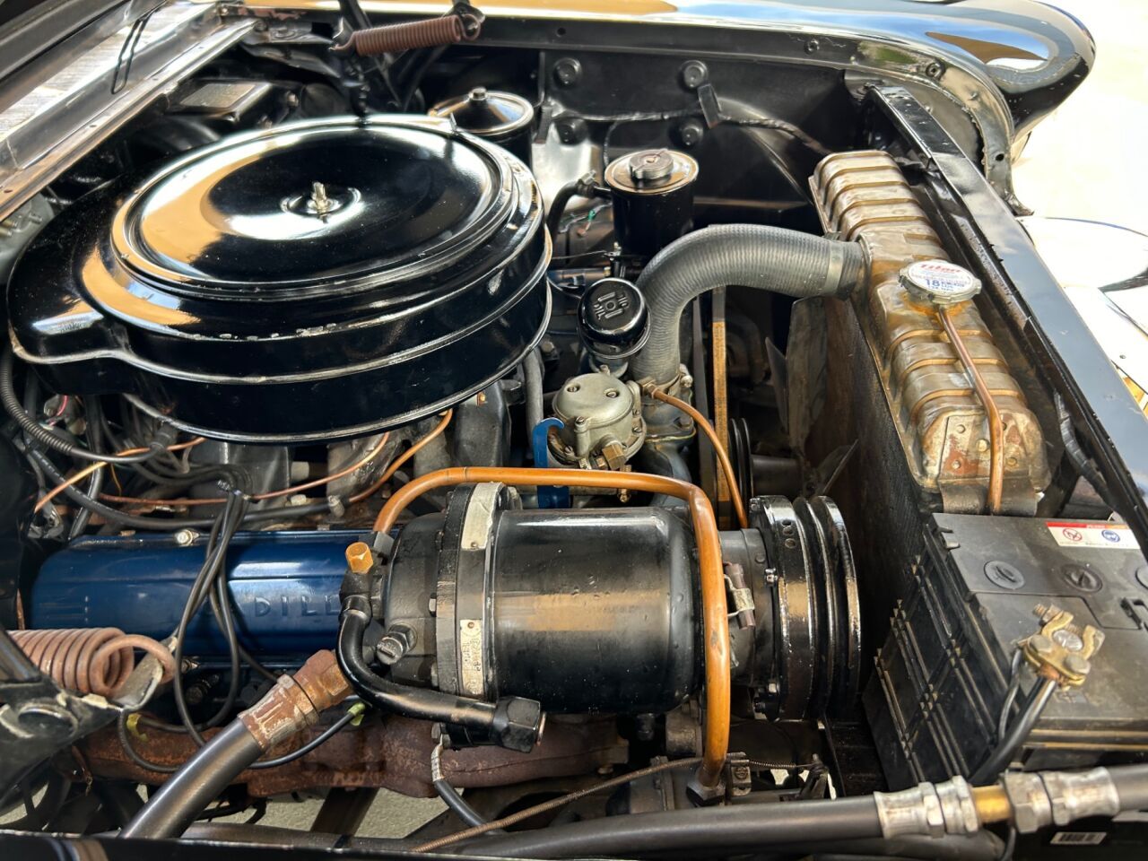 Cadillac-Fleetwood-1957-Sedan-31