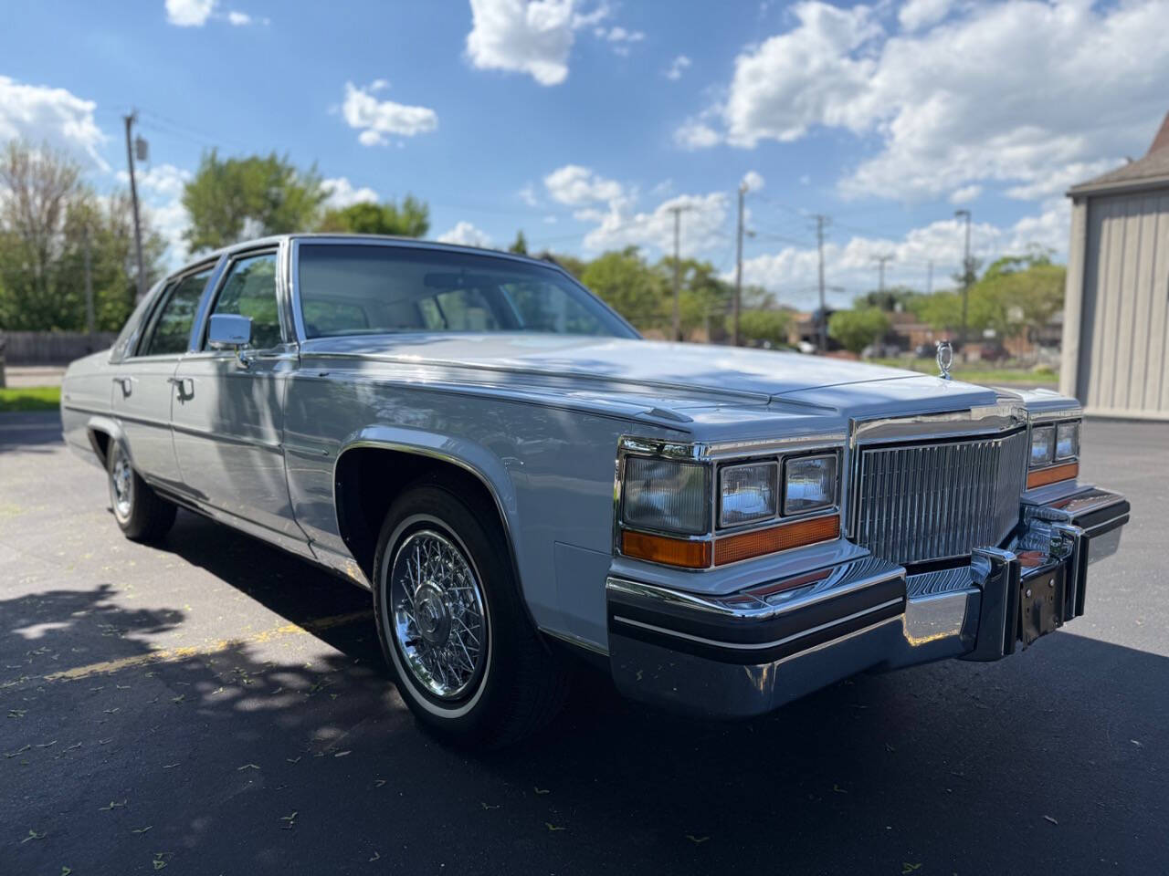 Cadillac-Fleetwood-1980-Sedan-3