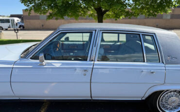 Cadillac-Fleetwood-1980-Sedan-6